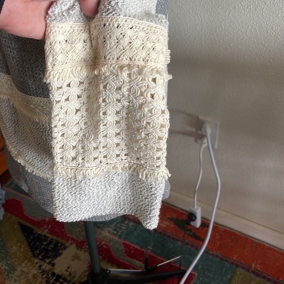 XL Lucky Lotus Lucky Brand Bluish Gray cream Sweater - Picture 5 of 6